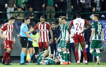 Ντέμης για την ελληνική διαιτησία: «Έπρεπε να βγάλουν ανακοίνωση Παναθηναϊκός και Ολυμπιακός για να βρούμε ελίτ διαιτητή;»