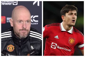 Τεν Χαχ για Μαγκουάιρ: «Είναι διαφορετικός παίκτης, παίρνει πρωτοβουλίες και κυριαρχεί»