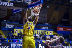 Θα ήταν περήφανος και ο Φορντ: Το Περιστέρι bwin διέσυρε τη Βόννη με απολαυστικό Ράγκλαντ και πάει για τελικό στη Γερμανία!