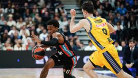 Η Παρί έκανε το καθήκον της κόντρα στην Άλμπα και τώρα... περιμένει