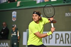 Εύκολη πρόκριση του Τσιτσιπά στα προημιτελικά του Μόντε Κάρλο