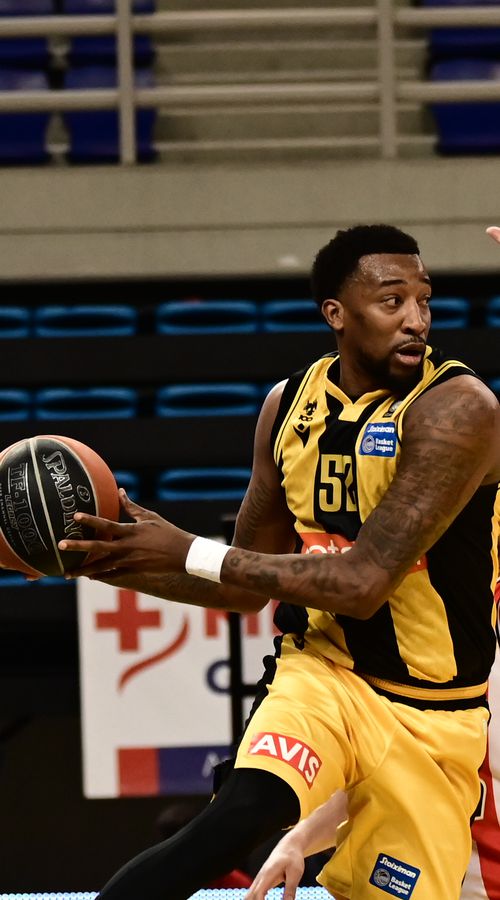 Συγκλονιστική εξομολόγηση πρώην παίκτη της ΑΕΚ: «Ο γιος μου ήθελε να αυτοκτονήσει»