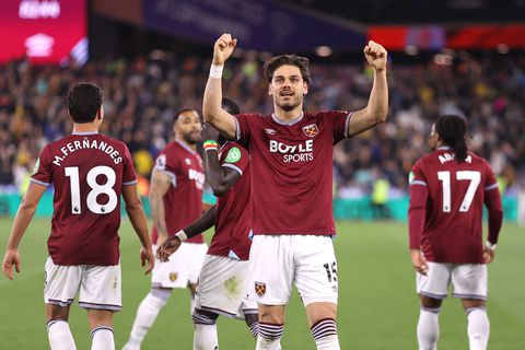 «Ανάσα» για τη Γουέστ Χαμ με μυθικό Μαυροπάνο που σκόραρε δις (vids)