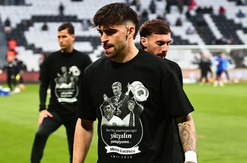 Με φανέλες στη μνήμη του Μιρτσέα Λουτσέσκου οι παίκτες της Μπεσίκτας (pic)