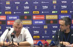 Η ιδιαίτερη σχέση του Σάρας με τα τούρκικα media συνεχίζεται: «Οι ομάδες μου δεν έχουν παίξει ποτέ ζώνη» (vid)