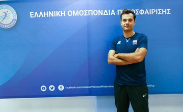 Ο Γιουνούς Οτσάλ νέος προπονητής της Εθνικής βόλεϊ γυναικών