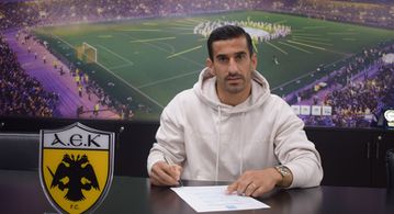Ο Χατζισαφί προτίμησε την επιβράβευση από την ΑΕΚ με νέο συμβόλαιο και όχι την πρόταση από το Κατάρ