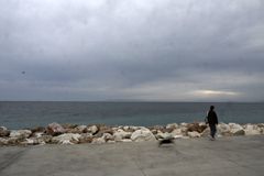 Καιρός: Έρχονται βροχές, καταιγίδες και βοριάδες μετά το «μίνι» καλοκαίρι – Η πρόγνωση των επόμενων ημερών