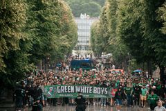 Απίστευτο: Πορεία χιλιάδων φίλων της Ζάλγκιρις για το Game 3 των τελικών με τη Ρίτας!