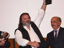 Ποιος είναι ο μοναδικός λογαριασμός που ακολουθεί ο Μάριος Ηλιόπουλος στο Instagram;