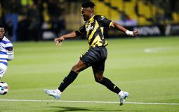 «Συνεχίζονται οι διαπραγματεύσεις μεταξύ Άρη και Ρέιντζερς για τον Σιφουέντες»