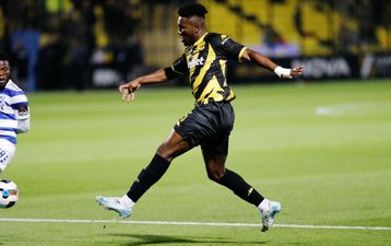 «Συνεχίζονται οι διαπραγματεύσεις μεταξύ Άρη και Ρέιντζερς για τον Σιφουέντες»