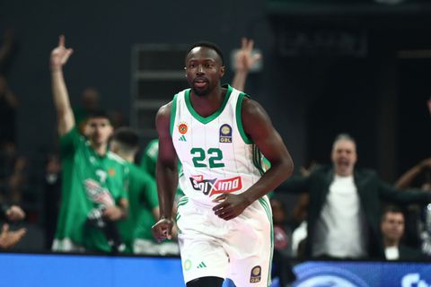 Γκραντ: «Βλέπω περισσότερα... αστέρια»