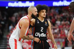 Ο Ιφί δοκίμασε γύρο και... δεν ξέχασε τον Φουρνιέ