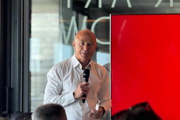 «Μένει Ελλάδα η Vodafone», διαβεβαιώνει ο Αχιλλέας Κανάρης