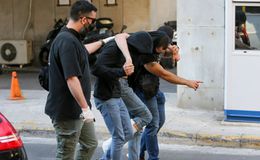 Συγκλονιστικό: Στη ΓΑΔΑ ο ηγέτης των BBB, ένας αρχηγός της Ραπίντ Βιέννης κι ένας προπονητής καράτε - «Διέφυγαν στην Ιταλία με σκάφος οπαδοί της Ντιναμό»!