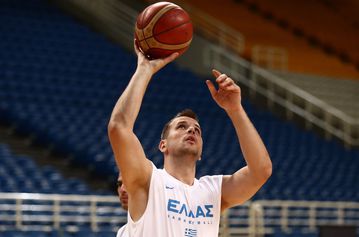 Έθεσε εαυτόν εκτός εθνικής ο Αγραβάνης