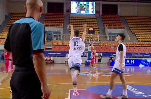 Απίστευτο buzzer-beater τρίποντο του Χατζηλάμπρου της Εθνικής Παίδων από το ένα καλάθι στο άλλο (vid)