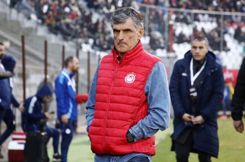 Μία από τις πιο ισχυρές εκρήξεις του Μεντιλίμπαρ στα ερυθρόλευκα αποδυτήρια έγινε λόγω... Πανσερραϊκού!