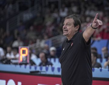 Οι ατάκες του Αταμάν για Σλούκα, Μήτογλου, Σπανούλη, Γιάννη, διαιτησία και Σαμοντούροφ