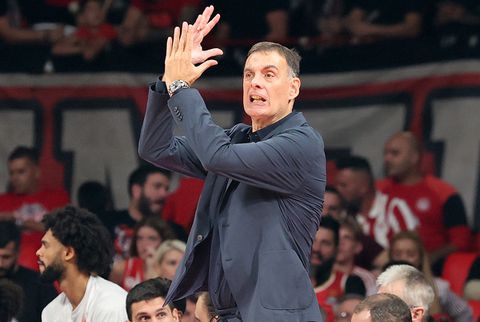 Ξεκάθαρος ο Γιώργος Μπαρτζώκας για το επίπεδο του Νιλικίνα