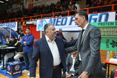 Επικός Γιατράς: «Θα ξαναγυρισει ο ταβερνιάρης!»