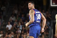 Πάρκερ και Ερνάνγκομεθ «λύγισαν» τον Ερυθρό Αστέρα στη Βαρκελώνη