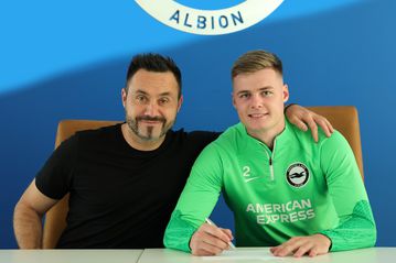 Αντίπαλοι ΑΕΚ: Ανανέωσε το αστέρι της Μπράιτον Ίβαν Φέργκιουσον