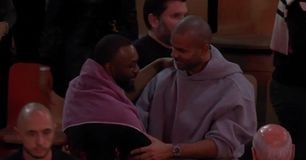 Η αγκαλιά του Κέμπα Γουόκερ με τον Τόνι Πάρκερ στο ματς της Μονακό με τη Βιλερμπάν (vid)