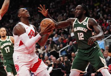 Πλήγμα στους Μπακς με Πρινς - Εκτός για σημαντικό χρονικό διάστημα