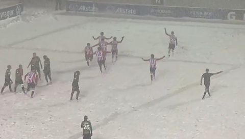 Aνάποδο ψαλίδι μέσα στη χιονοθύελλα χάρισε τον τίτλο στην Ατλέτικο Οτάβα