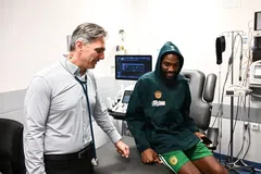 Πέρασε από ιατρικές εξετάσεις ο Κένεθ Φαρίντ (pics)