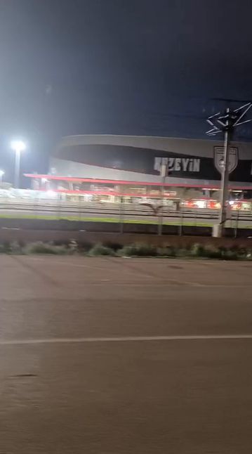 Το γήπεδο της Σάμσουνσπορ και τα πλάνα από τη γύρω περιοχή