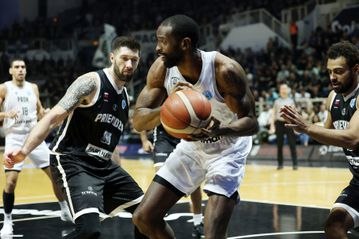 Φανταστικός ΠΑΟΚ, έτρεχε με... 100 στην πρεμιέρα των «16» του Europe Cup