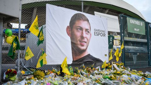 Η υπέρογκη αποζημίωση που ζητά η Κάρντιφ από τη Ναντ για τον Σάλα