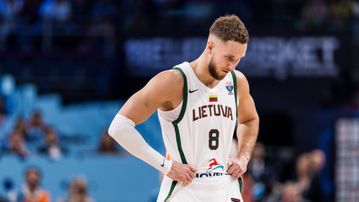 Στο χειρουργείο ο Σεντεκέρσκις - Το διάστημα απουσίας του