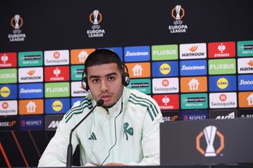 Ζαρουρί: «Βρίσκομαι στη διάθεση του προπονητή, για να παίξω όπου θέλει»