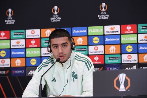 Ζαρουρί: «Βρίσκομαι στη διάθεση του προπονητή, για να παίξω όπου θέλει»