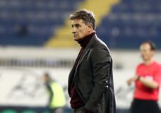 Μίτσελ: «Είδαμε ποδοσφαιριστές που θα χρειαστούμε»