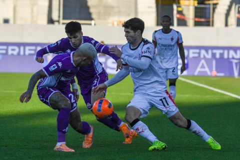 Ισοπαλία στο φινάλε για τη Μίλαν που πήρε τον βαθμό από την Φιορεντίνα
