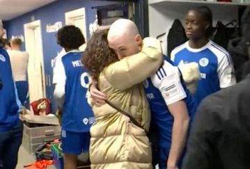 Οι συγκινητικές στιγμές μετά την επική πρόκριση της Μάκλσφιλντ (vid)