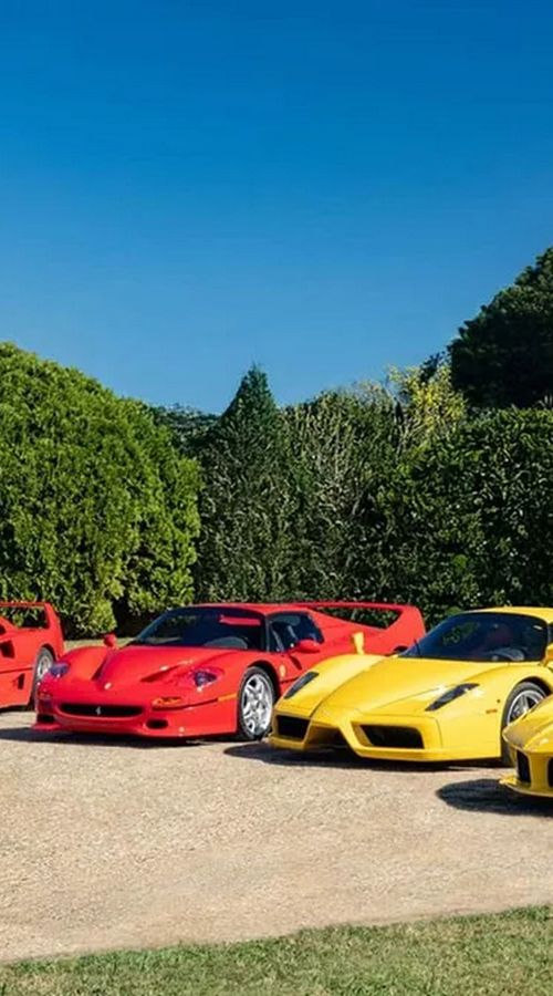 Στο σφυρί μία ανεπανάληπτη συλλογή με 46 Ferrari σε… κατάσταση βιτρίνας