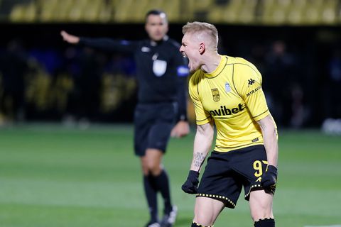 Ο Γένσεν το... έχει στα ντέρμπι!