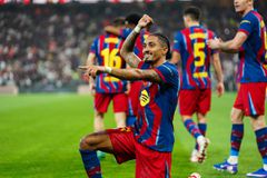 Ο Ραφίνια ήταν «καυτός» και έδωσε στην Μπαρτσελόνα το Σούπερ Καπ κόντρα στη Ρεάλ Μαδρίτης