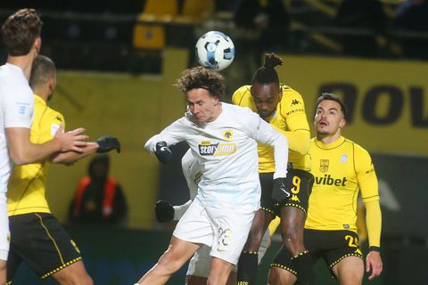 Βρήκε λάθη ο Βαρούχας στο Άρης - ΑΕΚ