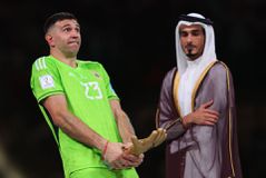 Μαρτίνες για Εμπαπέ: «Πώς γίνεται να τον κοροϊδέψω, όταν μου έβαλε τέσσερα γκολ;»