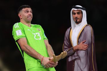 Μαρτίνες για Εμπαπέ: «Πώς γίνεται να τον κοροϊδέψω, όταν μου έβαλε τέσσερα γκολ;»