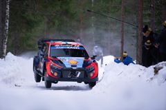 Χιονοστιβάδα ο Μπριν στη Σουηδία (vid)