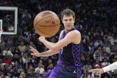 Νέο πρόβλημα με Βεζένκοφ στους Κινγκς!