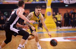 «Καθάρισαν» τον ΠΑΟΚ Τολιόπουλος και Χάρελ